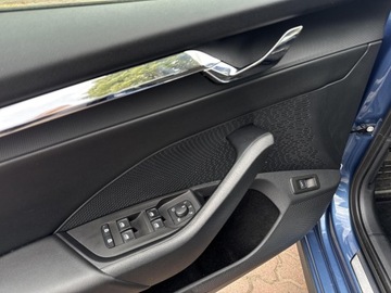 Skoda Octavia IV Kombi 2.0 TDI SCR 200KM 2021 Skoda Octavia Scout DSG 4x4 TDI 150KM FV23%, zdjęcie 19