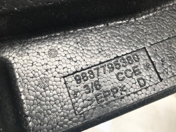 OPEL GRANDLAND X POLYSTYRÉN KUFRU VLOŽKA 9837795380 17-21