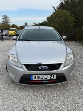 Ford Mondeo IV Hatchback 2.0 Duratorq TDCi DPF 140KM 2008 FORD MONDEO 2.0 TDCI Stan Perfekcyjny Klimatronik odpalanie bez kluczykow, zdjęcie 21