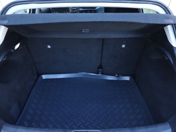 Fiat Tipo II Hatchback 1.6 MultiJet 120KM 2017 Fiat Tipo 1.6 MultiJet, Automat, Navi, Klima, zdjęcie 13