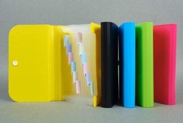 МАЛЕНЬКАЯ КОПЬЯ С ОТДЕЛЕНИЯМИ ДЛЯ КУПОН И КВИТАНЦИЙ