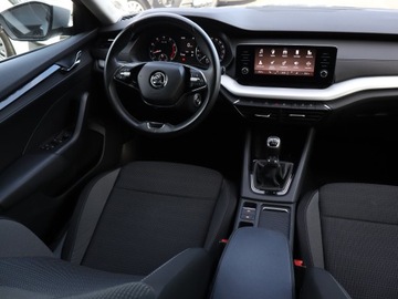 Skoda Octavia IV Scout 1.5 TSI ACT 150KM 2021 Skoda Octavia 1.5 TSI, Salon Polska, zdjęcie 6