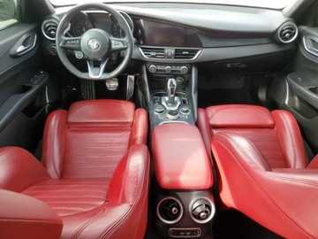 Alfa Romeo Giulia II Sedan Facelifting 2.0 Turbo 280KM 2022 Alfa Romeo Giulia 2022 2.0l 2.0 Benzyna 280KM, zdjęcie 8