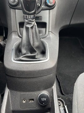 Ford Fiesta VII 2013 Ford Fiesta 1.25 benzyna Biała perełka, zdjęcie 23