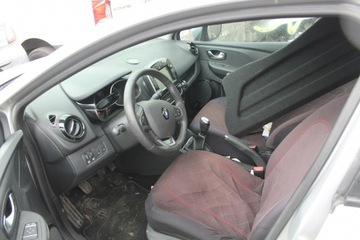 Renault Clio IV Hatchback 5d Facelifting 0.9 TCe 90KM 2017 Renault Clio ROK 2017 POJ 0,9 90 KM, zdjęcie 4