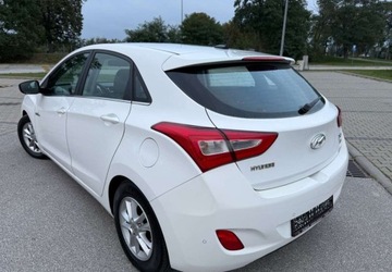 Hyundai i30 II Hatchback 3d 1.6 GDI 135KM 2013 Hyundai i30 Hyundai i30 blue 1.6 GDI YES Gold 1.6 Benzyna 135KM, zdjęcie 6