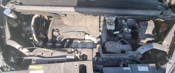 Citroen C4 Spacetourer Van 1.2 PureTech 131KM 2018 Citroen C4 SpaceTourer 102018r, 1.2 Benzyna. Lekko uszkodzony tyl i przod., zdjęcie 4