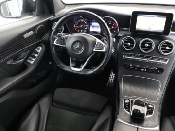 Mercedes GLC C253 SUV 2.1 220 d 170KM 2017 Mercedes GLC GLC 220 d 4MATIC, Salon Polska, zdjęcie 6