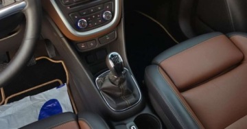 Opel Mokka I SUV 1.7 CDTI ECOTEC 130KM 2014 Opel Mokka 1.7 CDTI 130 kM 4x4 COSMO GrzanaKierownica+Skóry/Kamera, zdjęcie 29