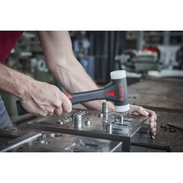 Wiha 44598 Безоткатный молоток с мягким бойком