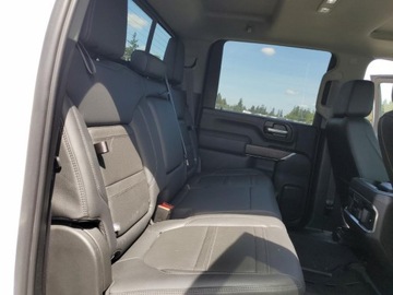  GMC Sierra K2500 Denali 2022 6.6l 6.6 Diesel 401KM, zdjęcie 10