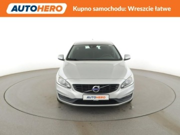 Volvo V60 I Kombi Facelifting 2.0 D2 DRIVE-E 120KM 2017 Volvo V60 2.0D 6MT Klimatyzacja Nawigacja Tempomat, zdjęcie 10