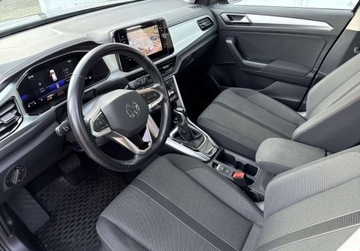 Volkswagen T-Roc I SUV Facelifting 1.5 TSI ACT 150KM 2022 Volkswagen T-Roc 1.5 Benzyna 150KM, zdjęcie 10