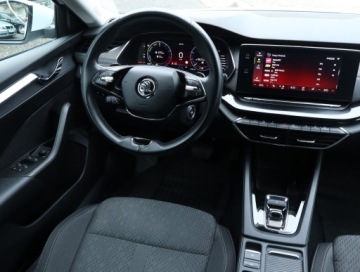 Skoda Octavia IV 2021 Skoda Octavia 1.4 TSI iV, Salon Polska, zdjęcie 6