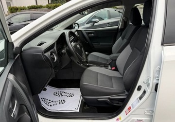 Toyota Auris II Touring Sports Facelifting 1.4 D-4D 90KM 2015 Toyota Auris Salon Polska. Serwis ASO, FV-VAT 23 1.4 Diesel 90KM, zdjęcie 10