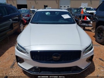 Volvo 2024 Volvo S60 2024r, B5, Black Edition, 2.0L 2.0 Benzyna 250KM, zdjęcie 2