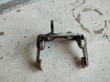 Widelec wybieraka Opel 90342054