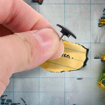 THUMB TACKS PUSH PINS FOTO DEKORACJE ŚCIENNE TABLICA KORKOWA