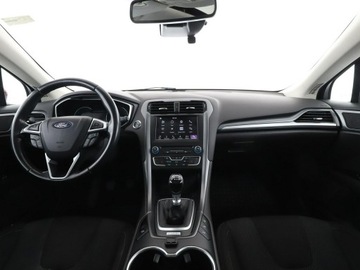 Ford Mondeo V Kombi 2.0 TDCi 150KM 2018 Ford Mondeo Historia serwisowa panorama Navi, zdjęcie 14