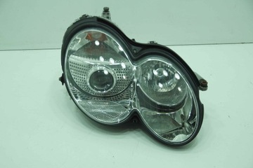 REFLEKTOR XENON PRAWY MERCEDES SL R230 02 EUROPA