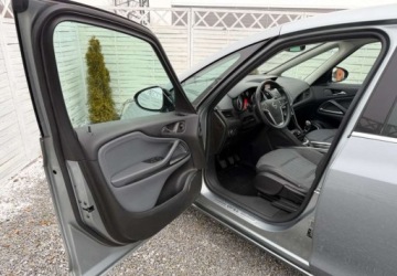 Opel Zafira C Tourer 2.0 CDTI ECOTEC 130KM 2013 Opel Zafira Opel Zafira Tourer 2.0 CDTI Edition 2.0 Diesel 130KM, zdjęcie 25
