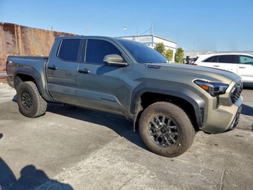 Toyota Tacoma II 2024 Toyota Tacoma Double Cab 2024 2.4 Hybryda 278KM, zdjęcie 4