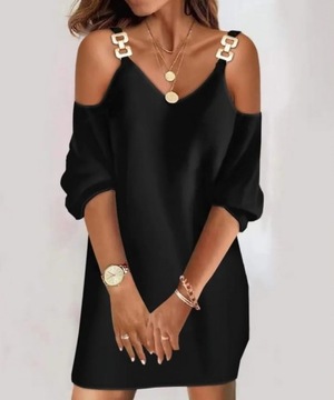 Платье с декоративными бретелями и буквой О