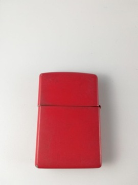 Старая бензиновая зажигалка Zippo, коллекция 2015 г.
