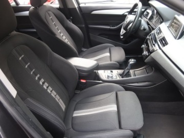 BMW X1 F48 2016 BMW X1 sDrive18d, Automat, Navi, Klima, zdjęcie 8