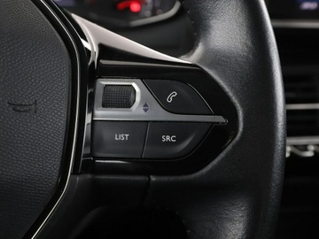 Peugeot 2008 II SUV 1.2 PureTech 100KM 2020 Peugeot 2008 navi kamera tempomat, zdjęcie 30