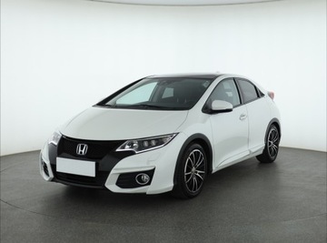 Honda Civic IX Hatchback 5d 1.8 i-VTEC 142KM 2015 Honda Civic 1.8 i-VTEC, Salon Polska, Automat, zdjęcie 1