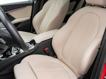 BMW Seria 2 G42-U06 Gran Coupe 2.0 220i 178KM 2023 BMW 220 GD8L049#220i xDrive Sport Line Ambient, zdjęcie 13