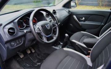 Dacia Logan II MCV Facelifting 1.5 dCi 90KM 2017 Dacia Logan GWARANCJA, LIFT, 2017r, Stepway, 1.5 Diesel, Swietnie utrzymany, zdjęcie 4