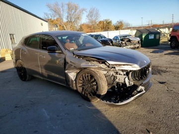 Maserati Levante 2022 Maserati Levante Modena 2022 3.0l 3.0 Benzyna 424KM, zdjęcie 4