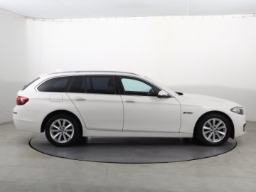 BMW Seria 5 F10-F11 Touring Facelifting 520i 184KM 2016 BMW 5 520i, Salon Polska, Automat, Xenon, zdjęcie 5