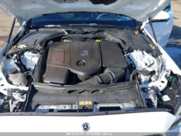 Mercedes Klasa C W206 2022 Mercedes-Benz Klasa C C300 4matic 2.0 Benzyna 255KM, zdjęcie 12