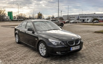 BMW Seria 5 E60 Sedan 3.0 530i 272KM 2007 BMW Seria 5 3,0 (272KM) 2007 r. Lift Skory Automat 3.0 Benzyna 272KM, zdjęcie 5