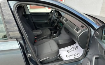 Skoda Rapid II Spaceback 1.2 TSI 85KM 2016 Skoda RAPID 2016 Klimatyzacja 5 drzwi Bezwypadkowy Zarejestrowany w PL VAT, zdjęcie 34
