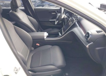 Mercedes Klasa C W206 2025 Mercedes-Benz Klasa C C 300, od ubezpieczalni 2.0 Benzyna 255KM, zdjęcie 12