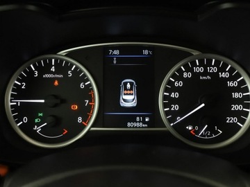 Nissan Micra V 1.0 73KM 2018 Nissan Micra Klimatyzacja Czujniki parkowania, zdjęcie 21