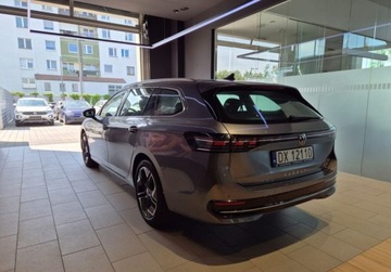Volkswagen Passat B8 Variant Facelifting 2.0 TDI SCR 150KM 2024 Volkswagen Passat Dostepny od reki 1.5 Benzyna 150KM, zdjęcie 4