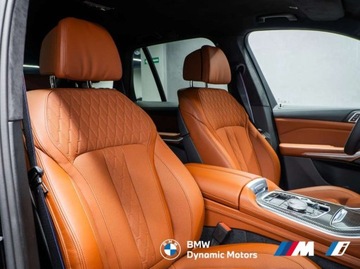 BMW X5 G05 2025 BMW X5 xDrive30d 298 KM mHEV - Lakierowanie BMW Individual - Kamera 360, zdjęcie 6