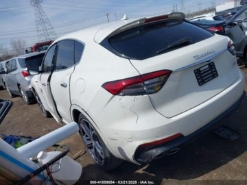 Maserati Levante 2022 Maserati Levante 2022 MASERATI LEVANTE GT 3.0 Benzyna 345KM, zdjęcie 11