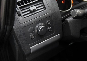 Opel Zafira B 1.6 Twinport ecoFLEX 115KM 2012 Opel Zafira PL Salon - 1 wlasciciel - 7 osobowa 1.6 Benzyna 115KM, zdjęcie 18