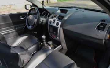 Renault Megane II Cabrio 2.0 i 16V T 163KM 2005 Renault Megane GWARANCJA, Cabrio, 2.0 Turbo, Xenon, Skora, Windshot, Swiet, zdjęcie 6