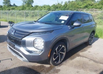 Mitsubishi Outlander III 2022 Mitsubishi Outlander 2022, 2.5L, 4x4, SE S-AWC, od ubezpieczalni 2.5 181KM, zdjęcie 8