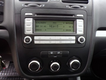 Volkswagen Jetta V 1.6 FSI 115KM 2006 VOLKSWAGEN JETTA 1.6 BENZ ZAMIANA Z NIEMIEC, zdjęcie 15