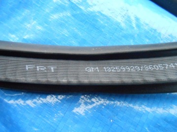 OPEL-PARTS Astra J Уплотнитель двери правый, левый, передний