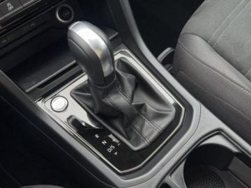 Volkswagen Touran III 2.0 TDI 150KM 2025 Volkswagen Touran Highline 2.0 TDI,150 KM DSG 7 R-line, Bogate wyposazenie, zdjęcie 22