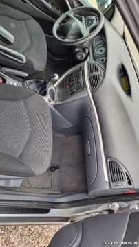 Citroen C5 II Kombi 1.8i 16V 116KM 2005 Citroen C5 Niezawodny 1.8 benzyna 1.7 Benzyna 115KM, zdjęcie 15